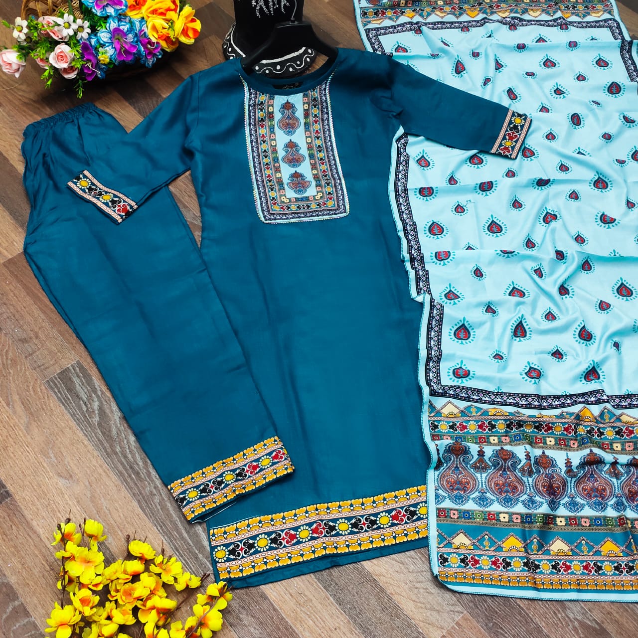 Shamal Printed Magic Cotton Kurti With Bottom Dupatta Wholesale Market In Surat
